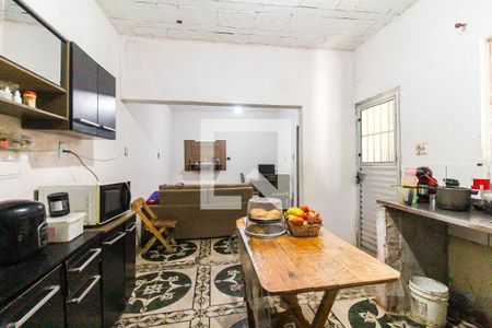 Sala/Cozinha de casa à venda com 4 quartos, 105m² em Vila Nova Curuca, São Paulo