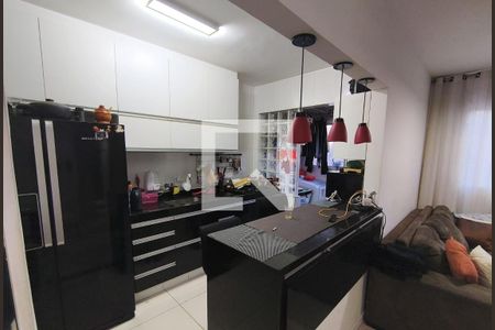 Cozinha de apartamento à venda com 2 quartos, 60m² em Jardim Maristela, São Paulo