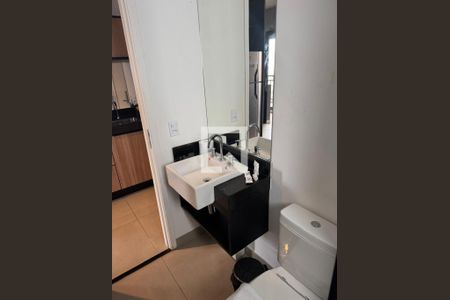 Banheiro de apartamento para alugar com 1 quarto, 21m² em Vila Mariana, São Paulo