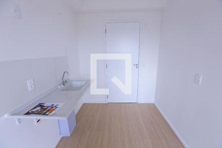 Cozinha de kitnet/studio para alugar com 1 quarto, 18m² em Jardim Jaragua (sao Domingos), São Paulo