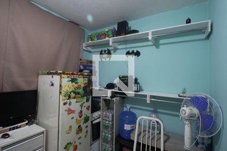 Quarto 2 de apartamento à venda com 2 quartos, 50m² em Guajuviras, Canoas