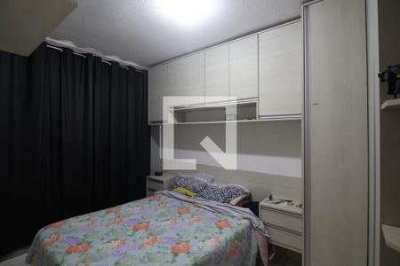 Quarto 1 de apartamento à venda com 2 quartos, 50m² em Guajuviras, Canoas