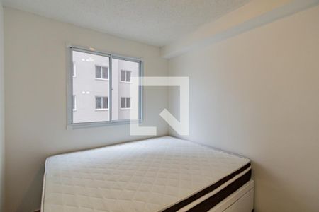 Quarto 01 de apartamento para alugar com 2 quartos, 34m² em Parque Industrial Tomas Edson, São Paulo