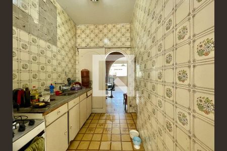 Apartamento à venda com 3 quartos, 99m² em Santo Antônio, Belo Horizonte