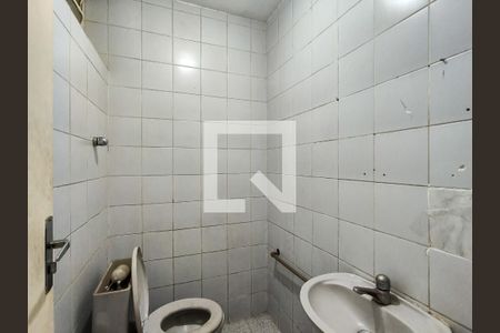 Banheiro 1 de casa à venda com 4 quartos, 349m² em Praça da Bandeira, Rio de Janeiro