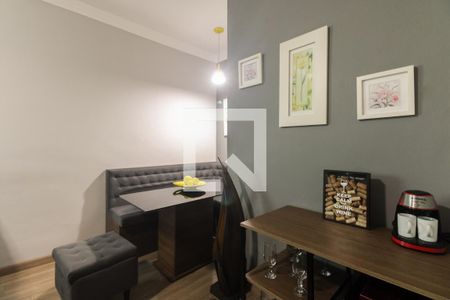 Sala  de casa de condomínio à venda com 3 quartos, 120m² em Vila Esperança, São Paulo