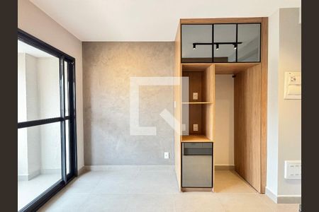 Sala/Cozinha de apartamento para alugar com 1 quarto, 25m² em Vila Olímpia, São Paulo