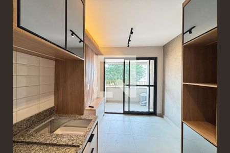 Sala/Cozinha de apartamento para alugar com 1 quarto, 25m² em Vila Olímpia, São Paulo