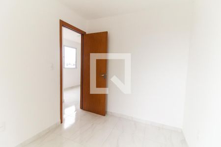 Quarto 1 de apartamento para alugar com 2 quartos, 41m² em Parada Xv de Novembro, São Paulo
