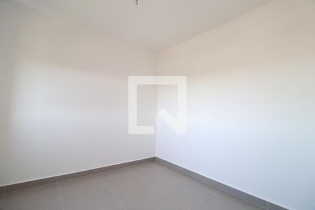 Quarto de apartamento para alugar com 1 quarto, 44m² em Granja Marileusa, Uberlândia