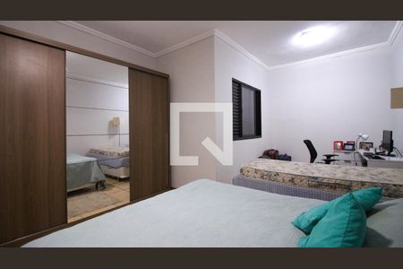 Casa à venda com 3 quartos, 250m² em Vila Rica, São Paulo