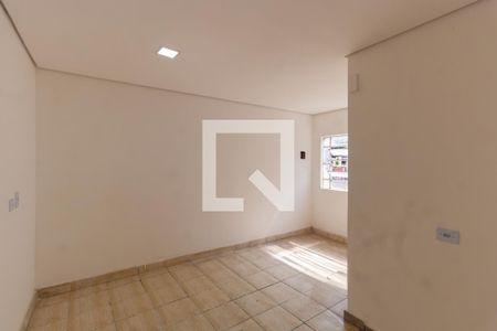 Sala/Quarto de casa para alugar com 1 quarto, 35m² em Vila Santa Clara, São Paulo