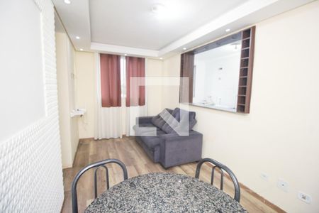 Sala de apartamento para alugar com 2 quartos, 55m² em Parque Sao Vicente, Santo André