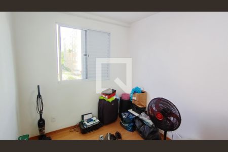 Quarto 2 de apartamento para alugar com 2 quartos, 43m² em Parque Santa Rosa, Suzano