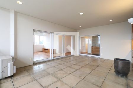 Varanda de apartamento para alugar com 2 quartos, 130m² em Vila Ipojuca, São Paulo