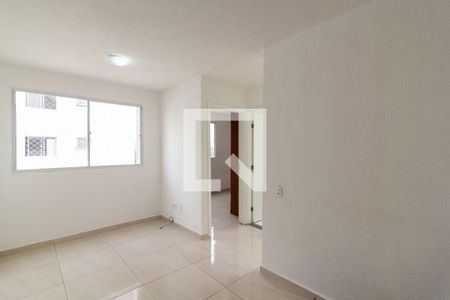 Sala de apartamento para alugar com 2 quartos, 44m² em Usina Piratininga, São Paulo