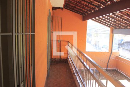 Sacada de casa para alugar com 3 quartos, 90m² em Cidade Parque Alvorada, Guarulhos