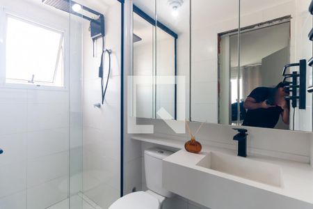 Banheiro de apartamento para alugar com 1 quarto, 32m² em Vila Alpina, São Paulo