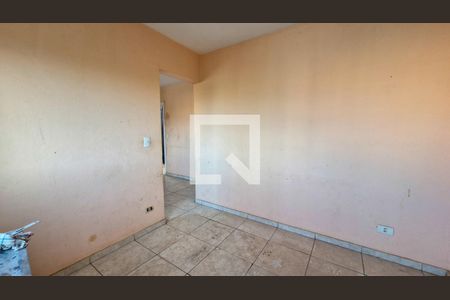Cozinha de casa para alugar com 2 quartos, 45m² em Jardim Morais Prado, São Paulo