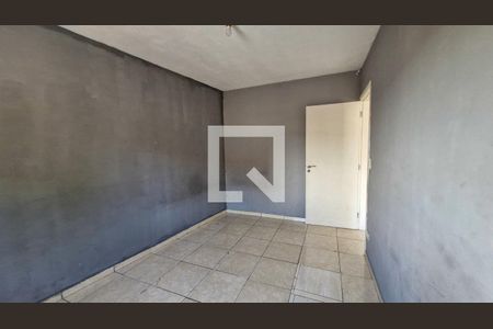 Quarto de casa para alugar com 1 quarto, 45m² em Jardim Morais Prado, São Paulo