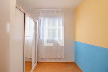 Quarto 2 de apartamento para alugar com 2 quartos, 49m² em Santa Fe, Porto Alegre
