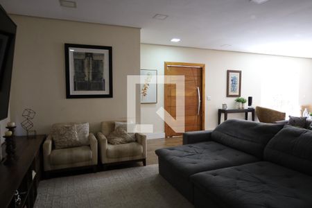 Casa para alugar com 5 quartos, 300m² em Cidade Dutra, São Paulo