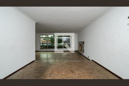 Sala de estar de casa à venda com 4 quartos, 322m² em Vila Alexandria, São Paulo