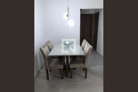 Sala de apartamento para alugar com 2 quartos, 53m² em Taquara, Rio de Janeiro
