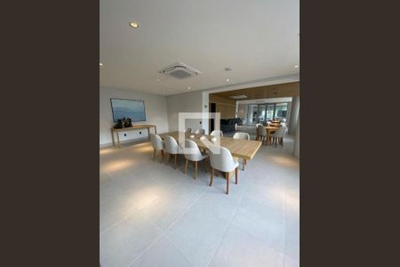 Apartamento à venda com 3 quartos, 72m² em Vila Firmiano Pinto, São Paulo