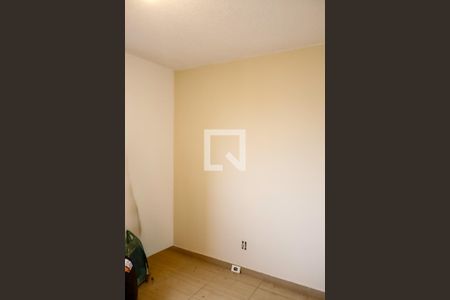 Quarto 2 de apartamento para alugar com 2 quartos, 48m² em Recanto das Rosas, Osasco