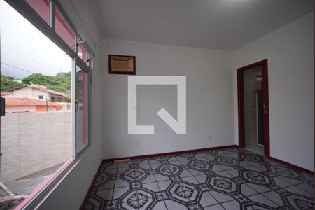Suíte de casa para alugar com 2 quartos, 54m² em Roçado, São José