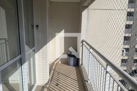 Varanda de kitnet/studio para alugar com 1 quarto, 50m² em Vila Matias, Santos