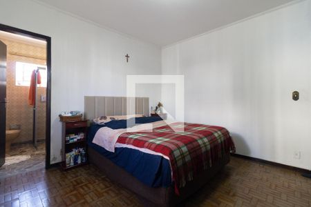 Suíte 1 de casa à venda com 4 quartos, 200m² em Vila Brasilina, São Paulo