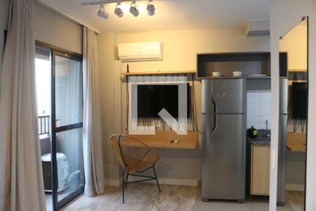Quarto de kitnet/studio à venda com 1 quarto, 27m² em Água Branca, São Paulo