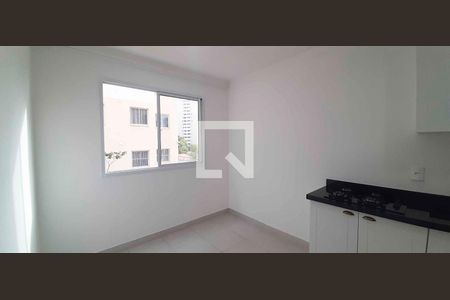 Apartamento para alugar com 2 quartos, 32m² em Jardim Celeste, São Paulo