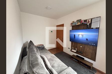 Sala de apartamento para alugar com 2 quartos, 45m² em Jardim America, Poá