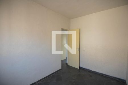 Quarto 2 de apartamento para alugar com 2 quartos, 46m² em Vila Lage, São Gonçalo