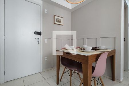 Sala de apartamento para alugar com 2 quartos, 42m² em Barra Olímpica, Rio de Janeiro