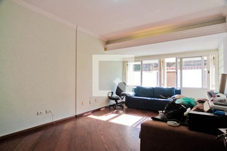 Sala de casa à venda com 3 quartos, 212m² em Vila Mariza Mazzei, São Paulo