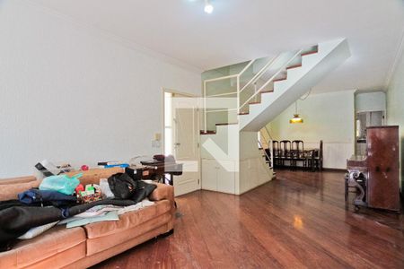 Sala de casa à venda com 3 quartos, 212m² em Vila Mariza Mazzei, São Paulo