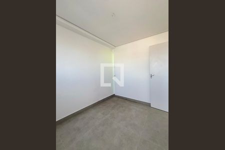 Quarto 1 de apartamento para alugar com 2 quartos, 35m² em Vila Moraes, São Paulo