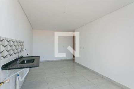 Sala / Cozinha / Área de Serviço  de apartamento à venda com 2 quartos, 49m² em Fazenda Aricanduva, São Paulo