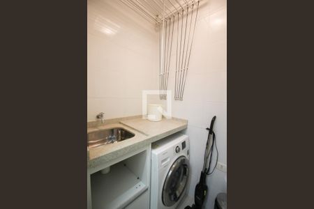 Área de Serviço de apartamento para alugar com 2 quartos, 74m² em Vila Nova Conceição, São Paulo
