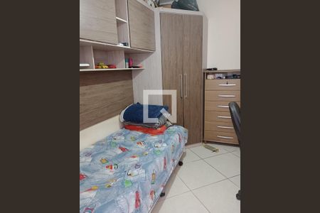 Quarto de apartamento à venda com 2 quartos, 50m² em Jardim Santo Antônio, Santo André