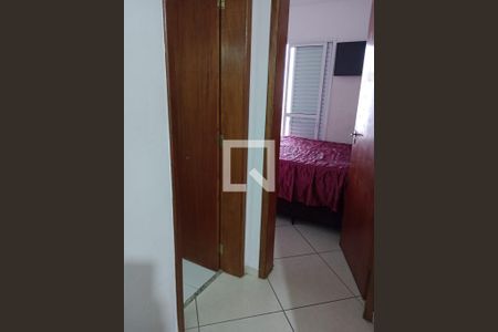 Quarto de apartamento à venda com 2 quartos, 50m² em Jardim Santo Antônio, Santo André