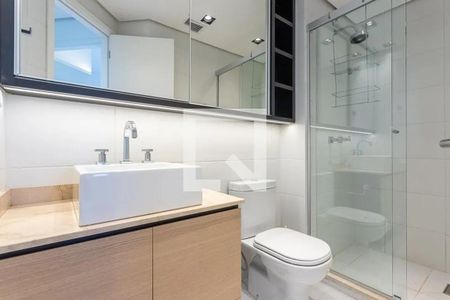 Banheiro 2 de apartamento para alugar com 2 quartos, 71m² em Petrópolis, Porto Alegre