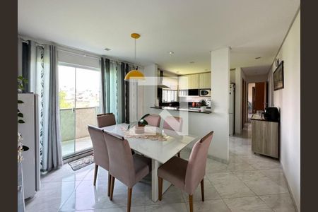 Casa à venda com 3 quartos, 270m² em Jardim Las Vegas, Santo André