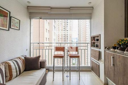 Apartamento à venda com 3 quartos, 85m² em Jardim Tupanci, Barueri
