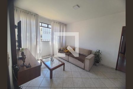 Casa à venda com 7 quartos, 341m² em Ipiranga, Belo Horizonte