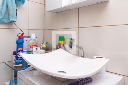 Banheiro 1 de casa à venda com 3 quartos, 100m² em Partenon, Porto Alegre